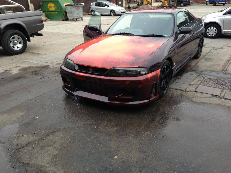 Illustration for article titled You Can Change The Color Of This Car With A Bottle Of Cold Water
